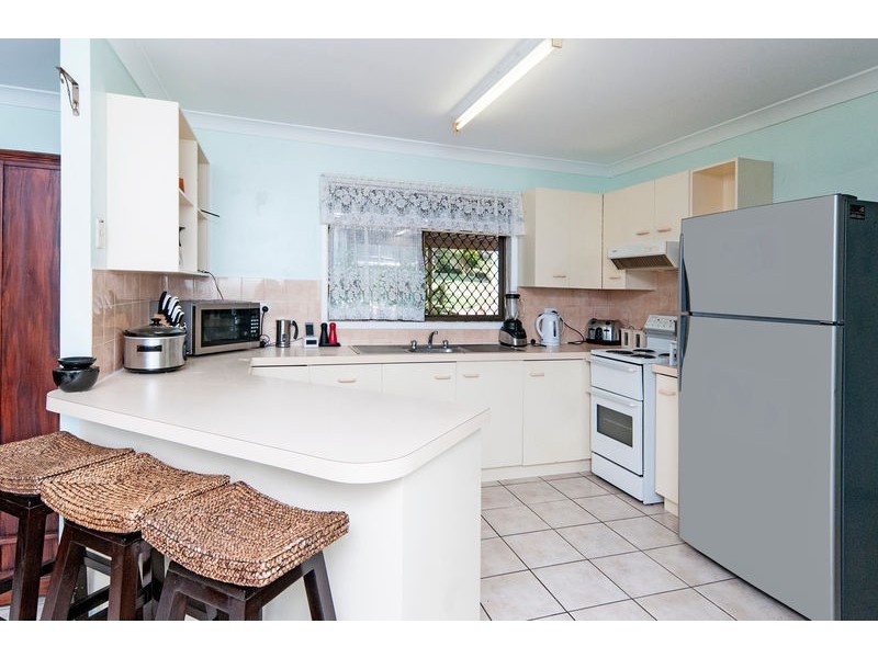 23 Melrose Drive, Flinders View QLD 4305