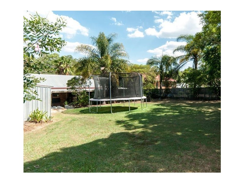 23 Melrose Drive, Flinders View QLD 4305