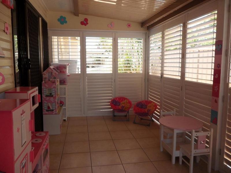 69 Whitehill Road, Eastern Heights QLD 4305