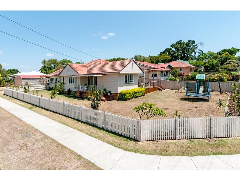 69 Whitehill Road, Eastern Heights QLD 4305