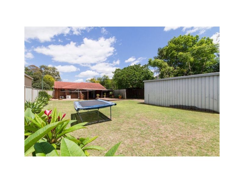 32 Rapur Street, Raceview QLD 4305