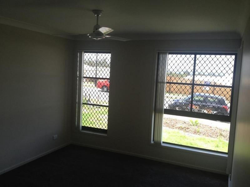 28 Currawong Street, Deebing Heights QLD 4306