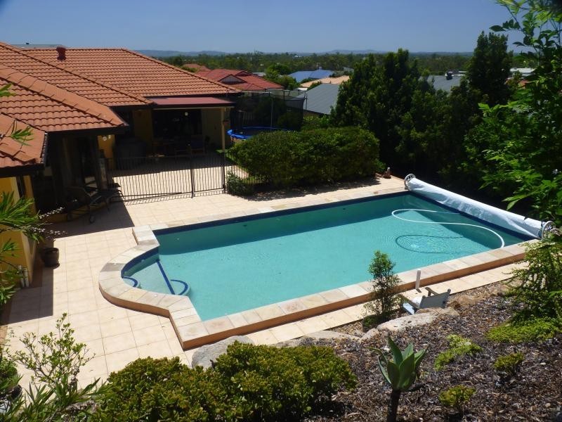 16 Chestnut Drive, Flinders View QLD 4305