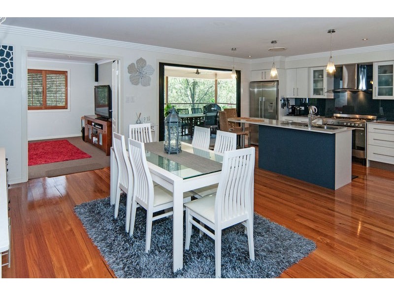 18 Jacana Crescent, Flinders View QLD 4305