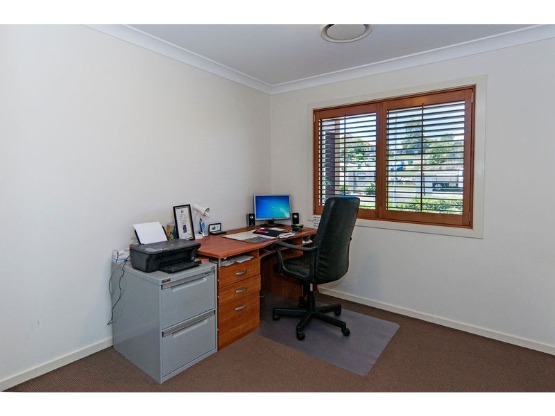 18 Jacana Crescent, Flinders View QLD 4305