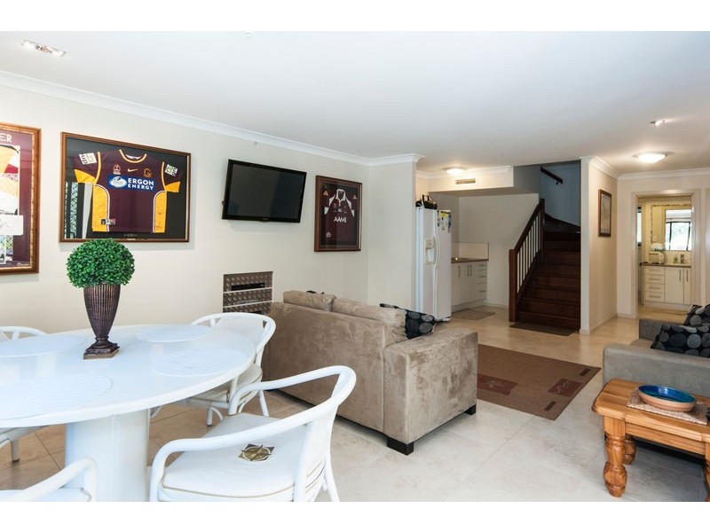 18 Jacana Crescent, Flinders View QLD 4305