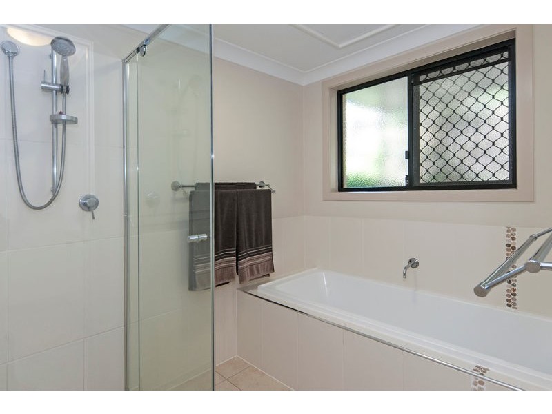 18 Jacana Crescent, Flinders View QLD 4305