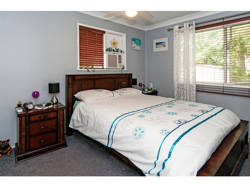 37 David Street, North Booval QLD 4304