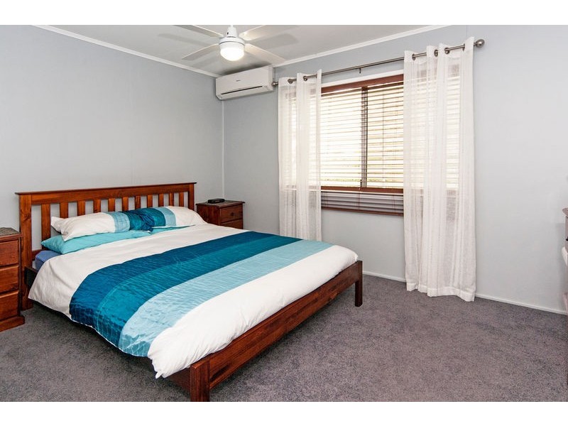 37 David Street, North Booval QLD 4304