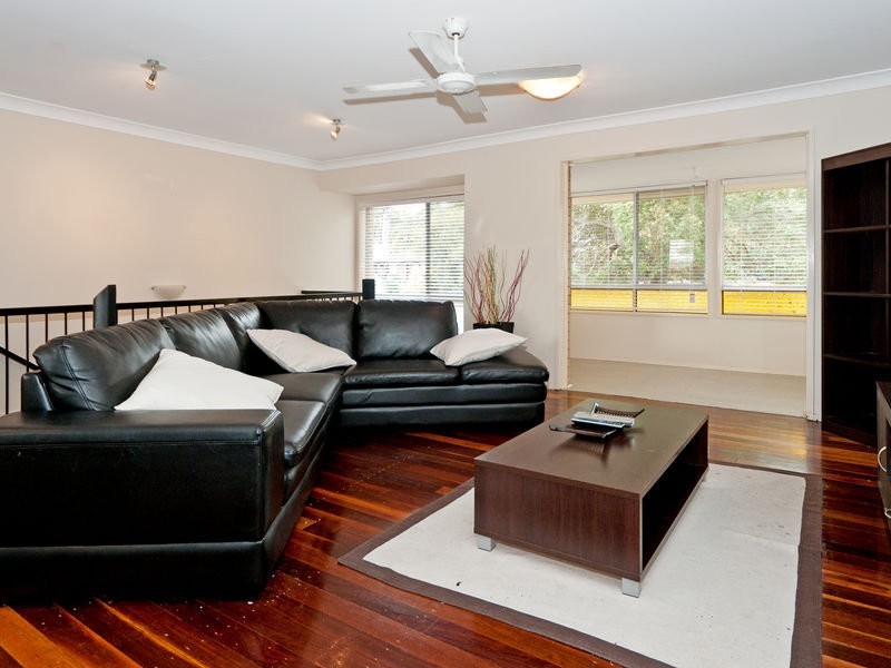 5 Glode Avenue, Churchill QLD 4305