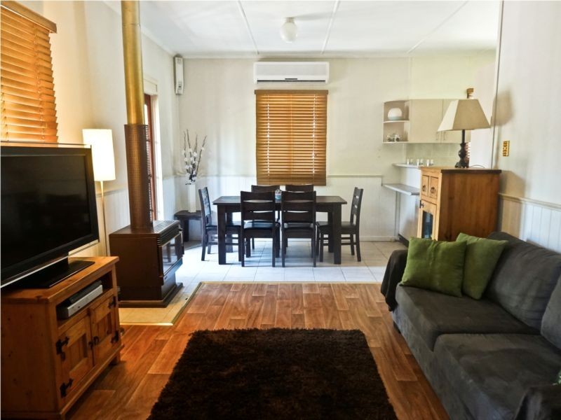 28 Cafferky Street, One Mile QLD 4305