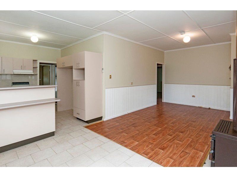 28 Cafferky Street, One Mile QLD 4305