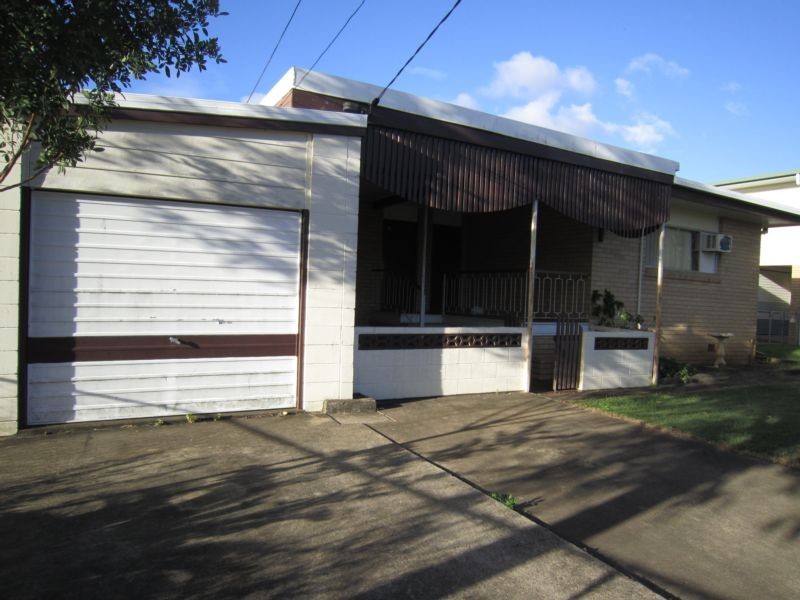 4 Olive Street, Flinders View QLD 4305