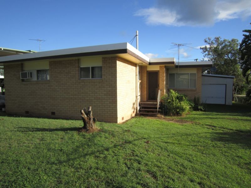 4 Olive Street, Flinders View QLD 4305