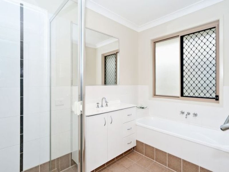 21 Nuala Street, Yamanto QLD 4305