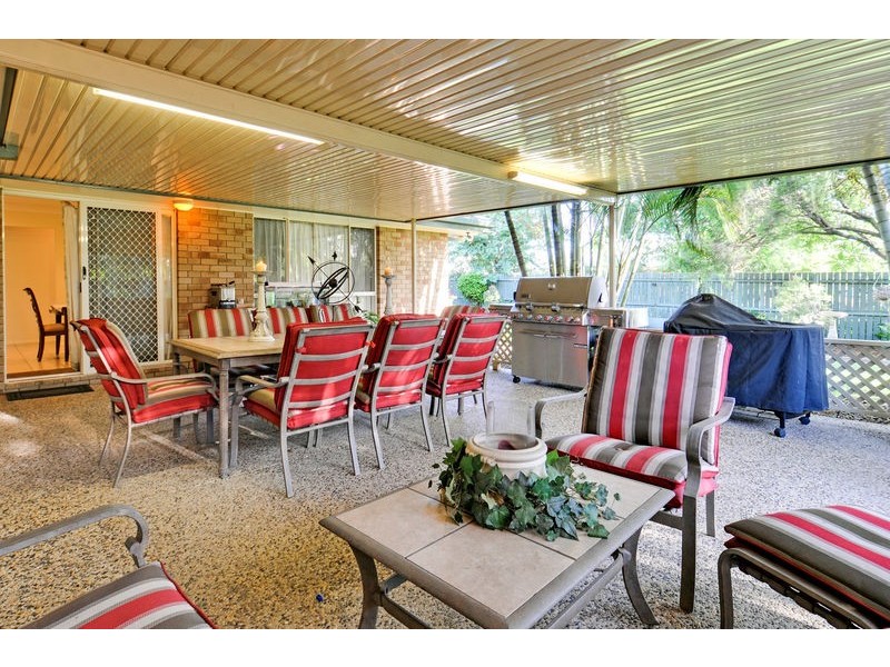 37 Jacana Crescent, Flinders View QLD 4305