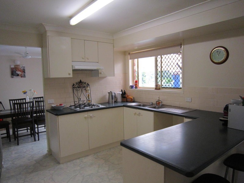 28 Willowtree Drive, Flinders View QLD 4305