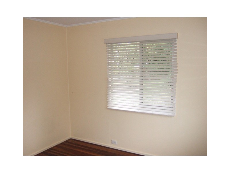 27 Balaclava, Churchill QLD 4305