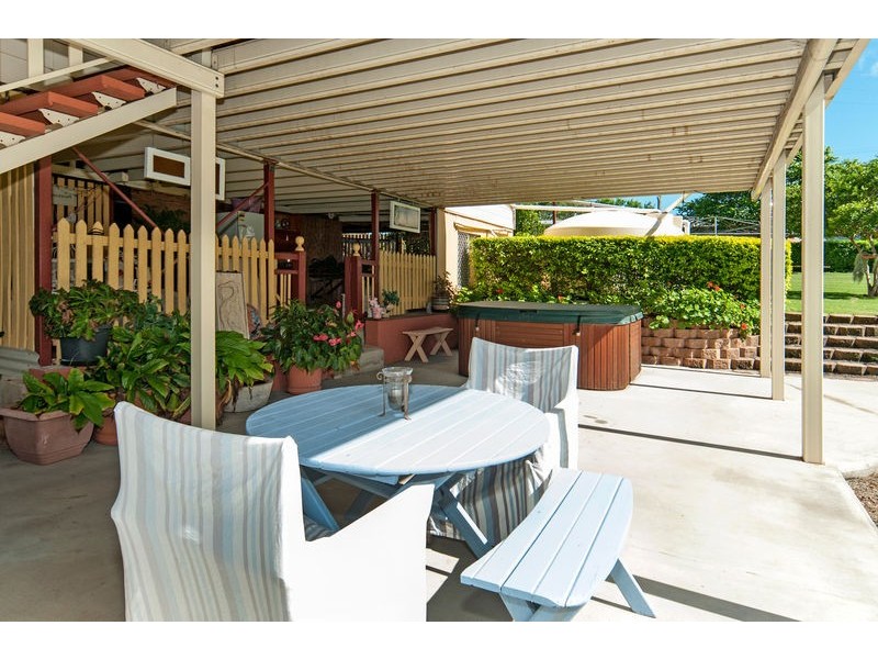 61 Henderson Road, Lanefield QLD 4340