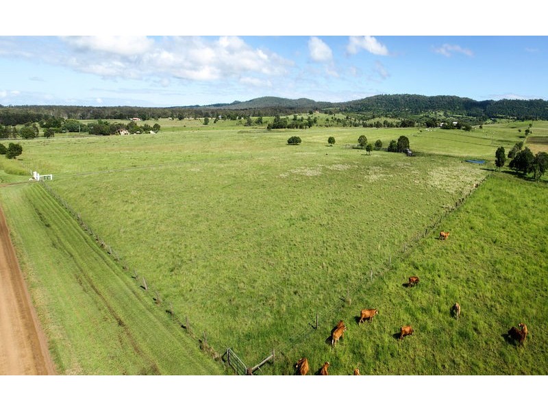 61 Henderson Road, Lanefield QLD 4340