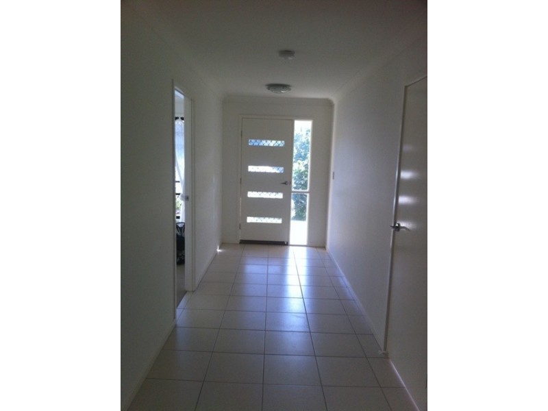 9A Ogilvie Street, Bundamba QLD 4304