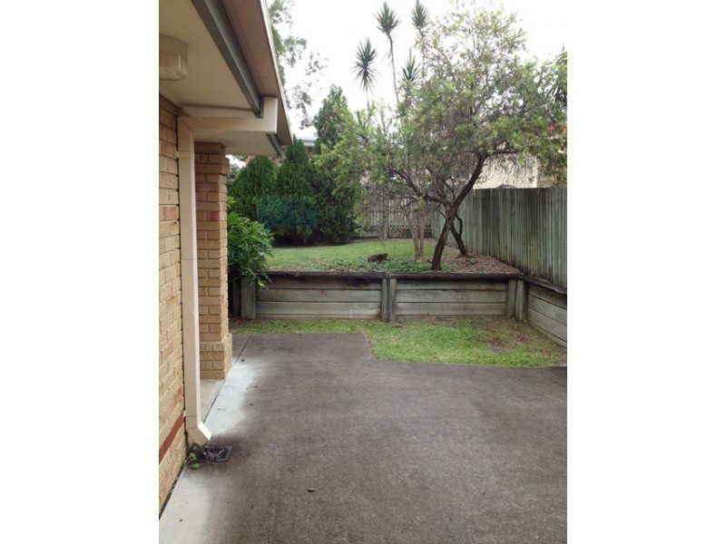 3 Elmhurst Crescent, Flinders View QLD 4305