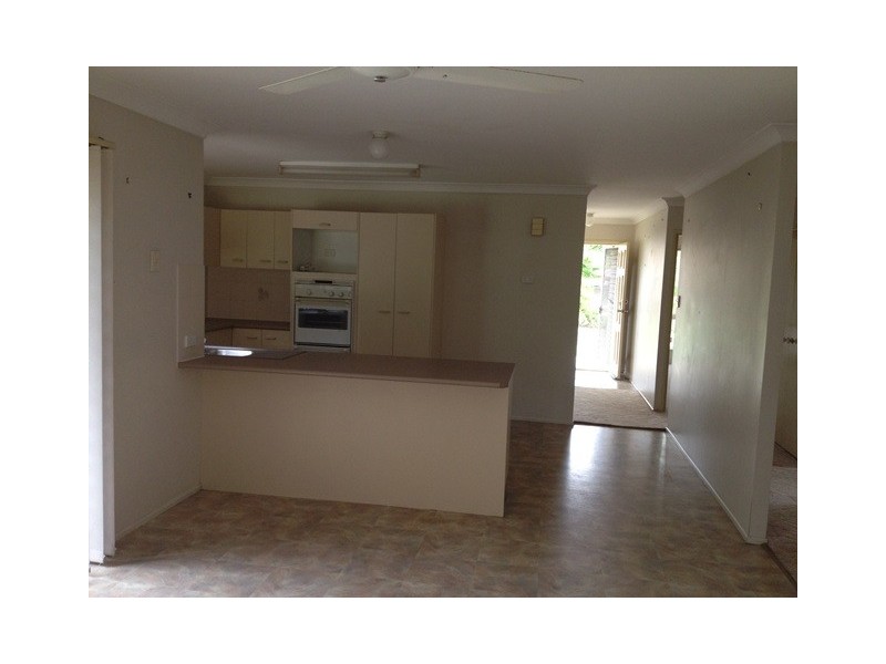 49 Jonquil Circuit, Flinders View QLD 4305