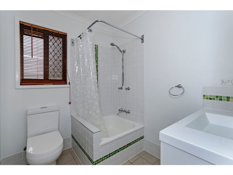 36 Ash Street, Yamanto QLD 4305