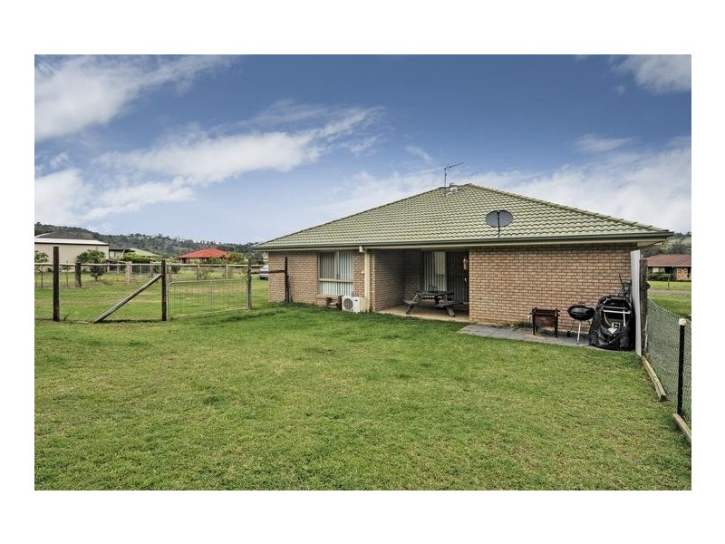 13 Harpeng Drive, Minden QLD 4311