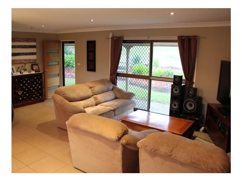 102 Arthur Summervilles Road, Karalee QLD 4306