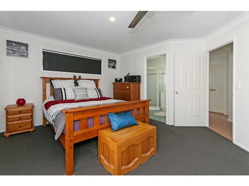 58 Jacana Crescent, Flinders View QLD 4305