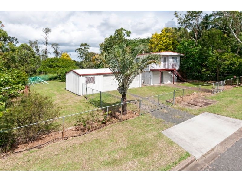 19 Saunders Street, Flinders View QLD 4305