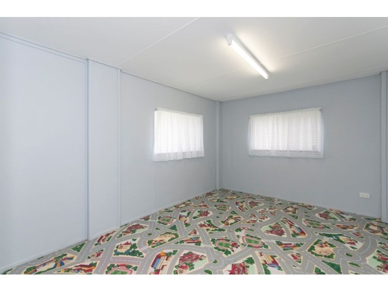 19 Saunders Street, Flinders View QLD 4305