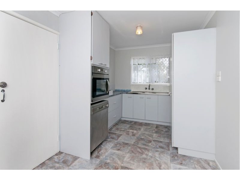 19 Saunders Street, Flinders View QLD 4305