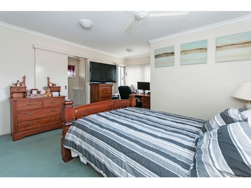 57 Reif Street, Flinders View QLD 4305