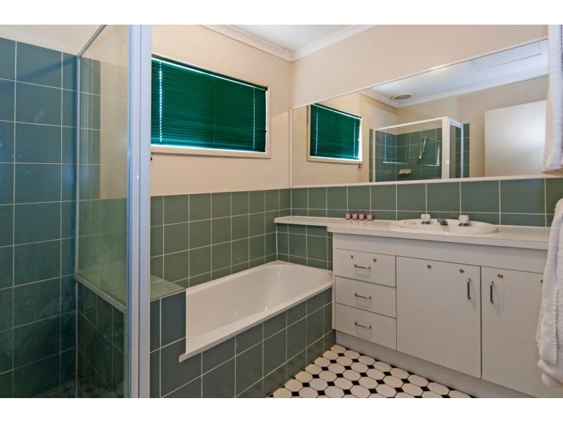 57 Reif Street, Flinders View QLD 4305