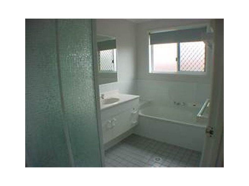 12 Peppercorn Place, Flinders View QLD 4305