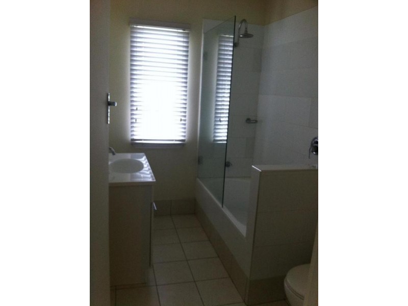 7 Orangefield Street, Eastern Heights QLD 4305