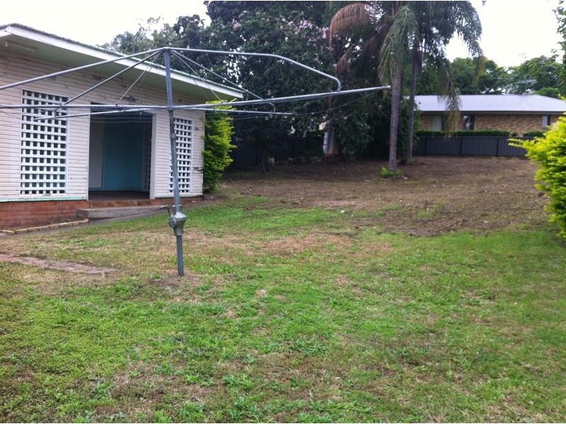 7 Orangefield Street, Eastern Heights QLD 4305