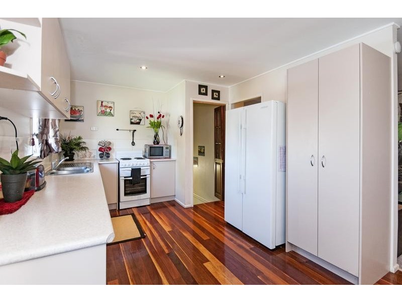 19 Trudy Street, Raceview QLD 4305