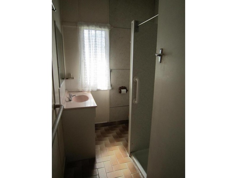 10 Hunter Street, Brassall QLD 4305