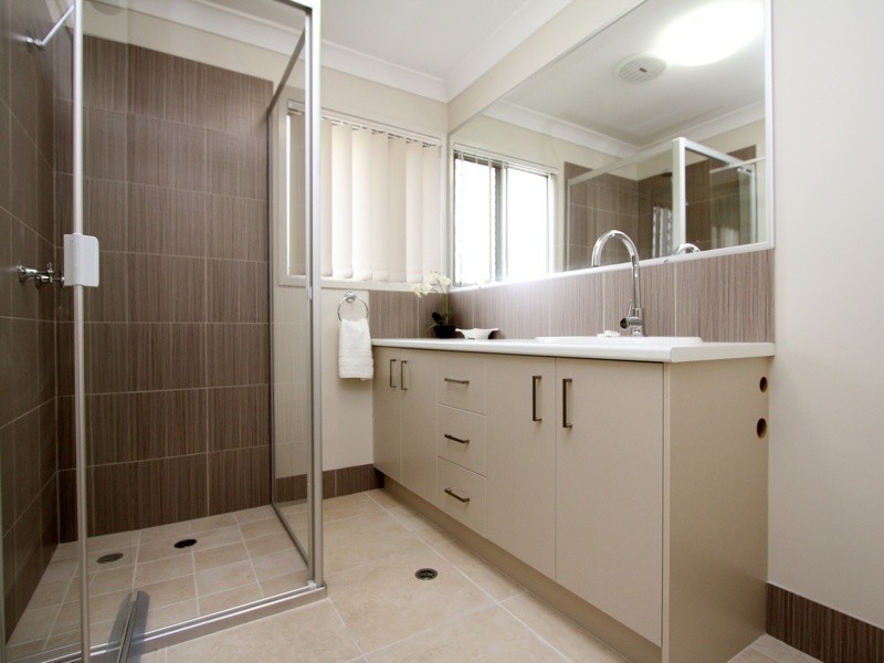 108 Barclay Street, Bundamba QLD 4304