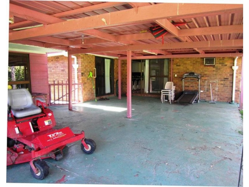 7 Pouincradda Street, Blacksoil QLD 4306