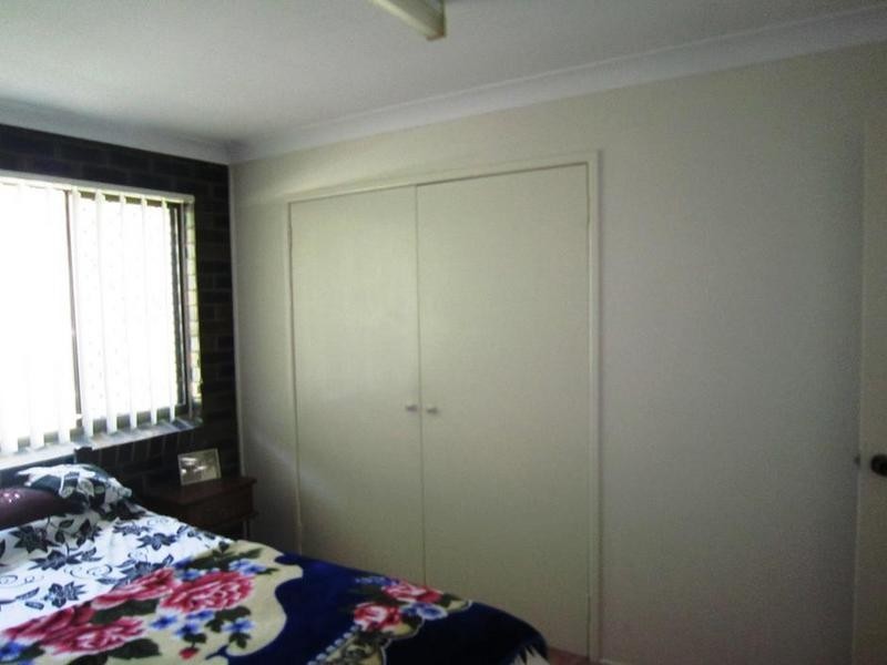 1/160 Glebe Road, Booval QLD 4304