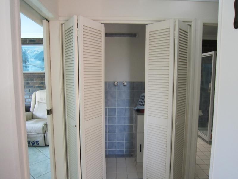 1/160 Glebe Road, Booval QLD 4304