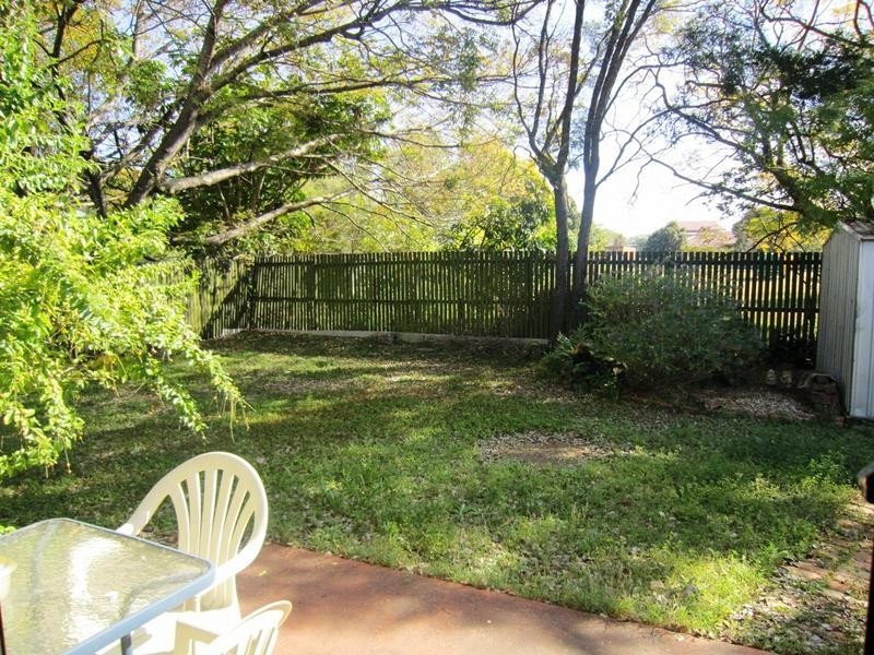 1/160 Glebe Road, Booval QLD 4304