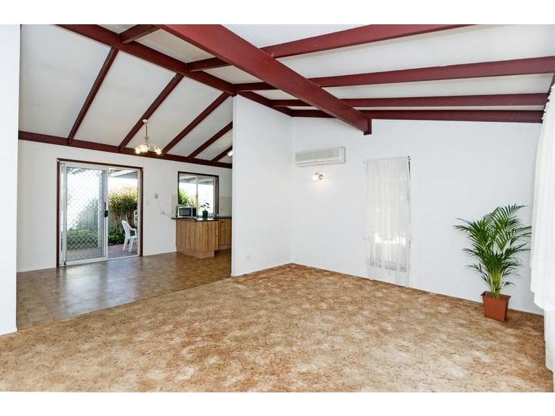 2 Wren Court, Bundamba QLD 4304