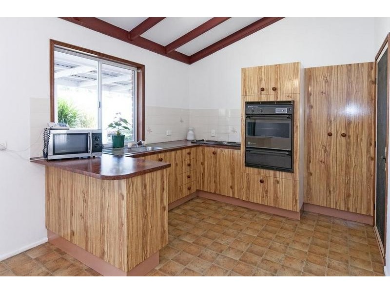 2 Wren Court, Bundamba QLD 4304