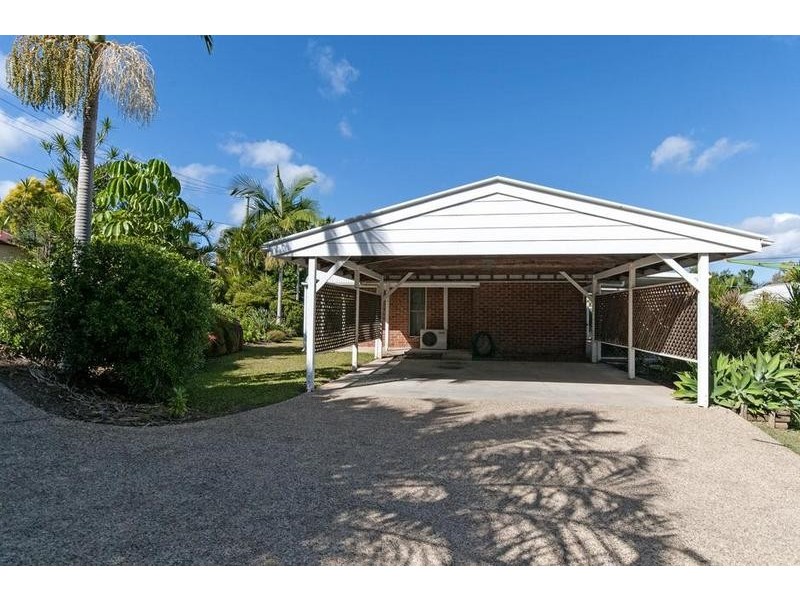 2 Wren Court, Bundamba QLD 4304