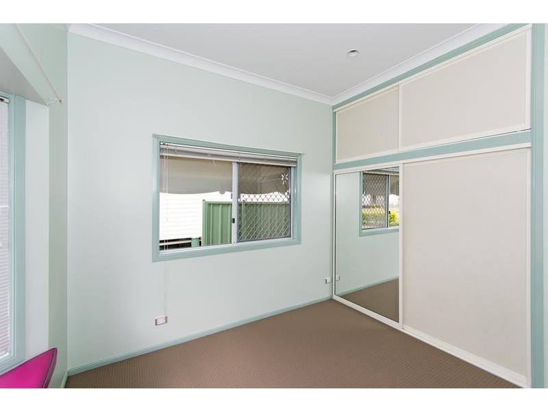 24 Greenham Street, Raceview QLD 4305